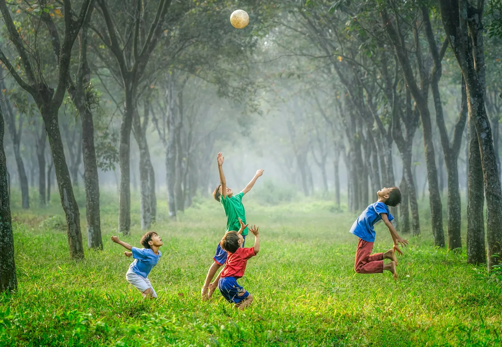 Enfants en séance sport santé, jeux et mouvement